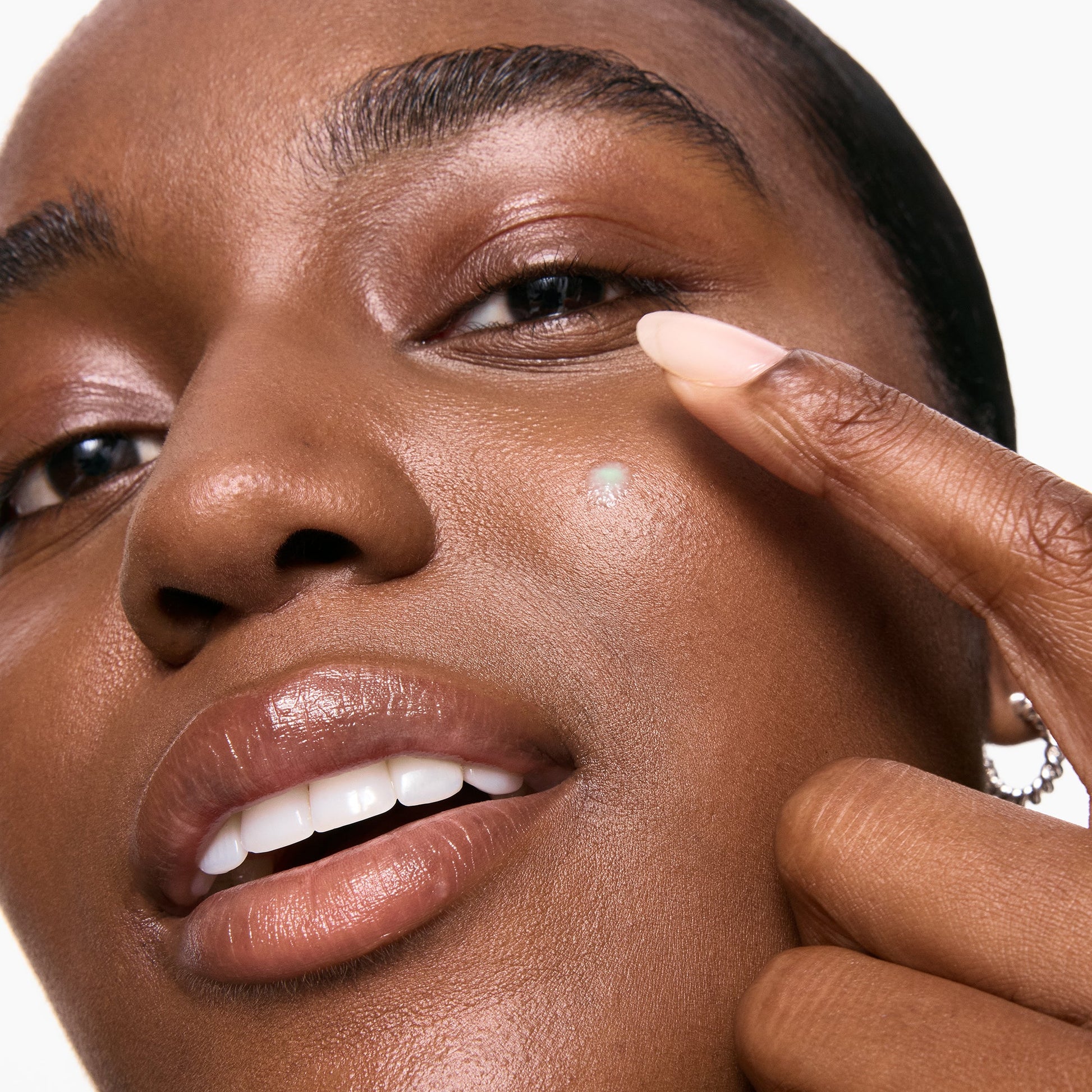 succinic-acid-acne-treatment-b6 SuccinicAcidTreatment_ModelGoopMacro_2000x2000_e7ad5946-f3be-4df1-af81-44a1aca395ef.jpg